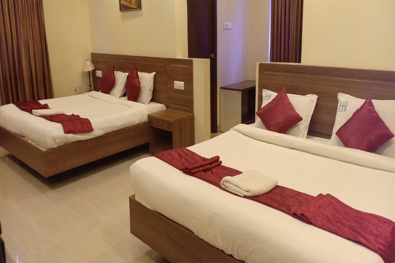 Hotel Sona'S Tiruchirappalli Buitenkant foto