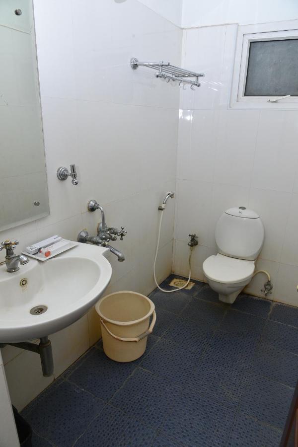 Hotel Sona'S Tiruchirappalli Buitenkant foto