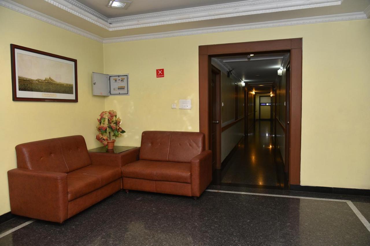 Hotel Sona'S Tiruchirappalli Buitenkant foto