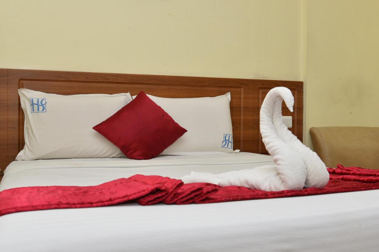 Hotel Sona'S Tiruchirappalli Buitenkant foto