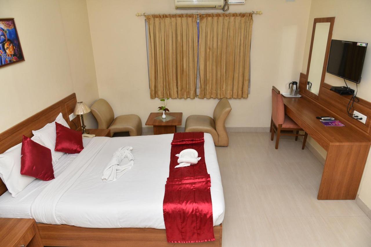 Hotel Sona'S Tiruchirappalli Buitenkant foto